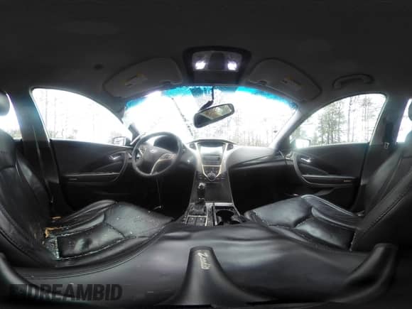 2014 Hyundai Azera Limited с VIN KMHFH4JG3EA376873, выставлен на аукционе IAAI как лот 41530698 с пробегом 94 263 миль миль и . История ставок и продаж доступна на DreamBid. Изображение 18.