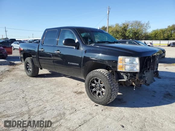 ✅ 2012 Chevrolet Silverado 1500 LT • VIN: 3GCPCSE05CG241787 • Лот: 90217235. Опубликован ранее на Copart с пробегом 176 798 миль. Бесплатный доступ к архиву аукционных продаж из США и подробный отчёт об истории автомобиля на DreamBid. Изображение 4.