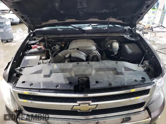 ✅ 2008 Chevrolet Silverado 1500 Work Truck • VIN: 1GCEC14018Z110656 • Lot: 47303285. Wystawiony na Copart z przebiegiem 134 914 mil. Bezpłatny archiwum sprzedaży aukcyjnych z USA i szczegółowy raport historii pojazdu na DreamBid. Zdjęcie 11.