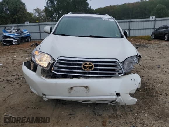 ✅ 2010 Toyota Highlander Limited • VIN: 5TDDK3EH8AS002282 • Lot: 82314755. Listed on Copart with 107,495 mi. Free auction sales archive from the USA and detailed vehicle history report at DreamBid. Image 5.