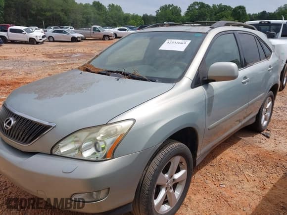 ✅ 2004 Lexus RX 330 • VIN: JTJHA31U440051569 • Lot: 42332669. Listed on IAAI with 239,077 mi. Free auction sales archive from the USA and detailed vehicle history report at DreamBid. Image 2.