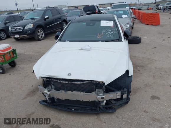 ✅ 2022 Mercedes-Benz C 300 • VIN: W1KWJ8DB5NG115893 • Lot: 41590272. Wystawiony na IAAI z przebiegiem 15 562 mil. Bezpłatny archiwum sprzedaży aukcyjnych z USA i szczegółowy raport historii pojazdu na DreamBid. Zdjęcie 13.