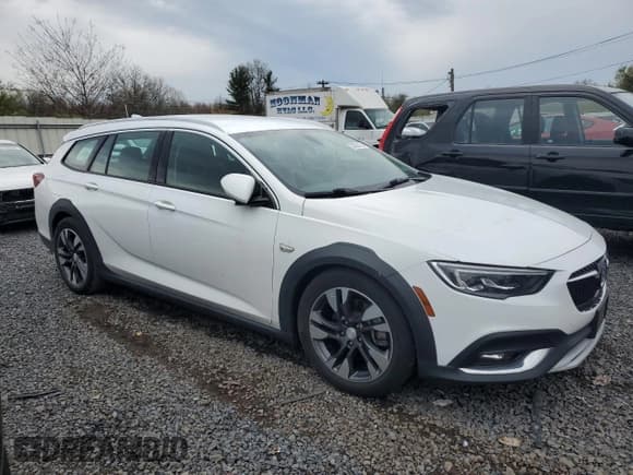 ✅ 2018 Buick Regal Preferred • VIN: W04GU8SXXJ1137187 • Lot: 53328125. Wystawiony na Copart z przebiegiem 28 326 mil. Bezpłatny archiwum sprzedaży aukcyjnych z USA i szczegółowy raport historii pojazdu na DreamBid. Zdjęcie 4.