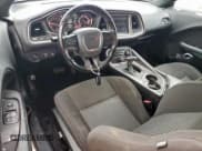 ✅ 2020 Dodge Challenger R/T 50th Anniversary • VIN: 2C3CDZBT8LH118685 • Lot: 65380745. Wystawiony na Copart z przebiegiem 90 354 mil. Bezpłatny archiwum sprzedaży aukcyjnych z USA i szczegółowy raport historii pojazdu na DreamBid. Zdjęcie 8.