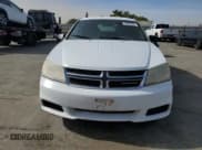 ✅ 2012 Dodge Avenger SE • VIN: 1C3CDZAB6CN310669 • Lot: 79665294. Wystawiony na Copart z przebiegiem 253 307 mil. Bezpłatny archiwum sprzedaży aukcyjnych z USA i szczegółowy raport historii pojazdu na DreamBid. Zdjęcie 5.