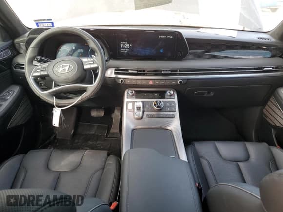 ✅ 2024 Hyundai Palisade Calligraphy • VIN: KM8R7DGE5RU759708 • Лот: 81803014. Опубликован ранее на Copart с пробегом 7 109 миль. Бесплатный доступ к архиву аукционных продаж из США и подробный отчёт об истории автомобиля на DreamBid. Изображение 8.