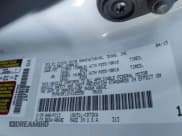 ✅ 2015 Toyota Tundra SR5 • VIN: 5TFRY5F11FX185558 • Lot: 43726672. Wystawiony na IAAI z przebiegiem 233 510 mil. Bezpłatny archiwum sprzedaży aukcyjnych z USA i szczegółowy raport historii pojazdu na DreamBid. Zdjęcie 9.