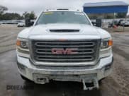 ✅ 2018 GMC Sierra 2500HD • VIN: 1GT12REY5JF202154 • Лот: 79009504. Опубликован ранее на Copart с пробегом 248 716 миль. Бесплатный доступ к архиву аукционных продаж из США и подробный отчёт об истории автомобиля на DreamBid. Изображение 5.