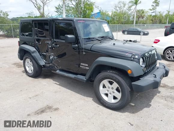 ✅ 2018 Jeep Wrangler Unlimited Sport S • VIN: 1C4HJWDG6JL921181 • Lot: 42096997. Wystawiony na IAAI z przebiegiem 81 061 mil. Bezpłatny archiwum sprzedaży aukcyjnych z USA i szczegółowy raport historii pojazdu na DreamBid. Zdjęcie 1.