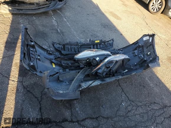 ✅ 2020 Ford Escape SE • VIN: 1FMCU9G68LUA86179 • Лот: 85269185. Опубликован ранее на Copart с пробегом 40 019 миль. Бесплатный доступ к архиву аукционных продаж из США и подробный отчёт об истории автомобиля на DreamBid. Изображение 14.