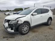 ✅ 2015 Nissan Rogue SV • VIN: KNMAT2MT4FP586164 • Lot: 82360575. Listed on Copart with 148,227 mi. Free auction sales archive from the USA and detailed vehicle history report at DreamBid. Image 1.