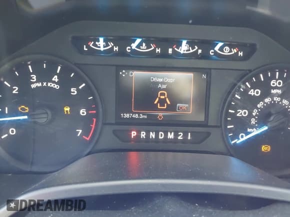 ✅ 2017 Ford F-150 XL • VIN: 1FTEW1EP1HFB84843 • Лот: 41774804. Опубликован ранее на IAAI с пробегом 138 748 миль. Бесплатный доступ к архиву аукционных продаж из США и подробный отчёт об истории автомобиля на DreamBid. Изображение 16.