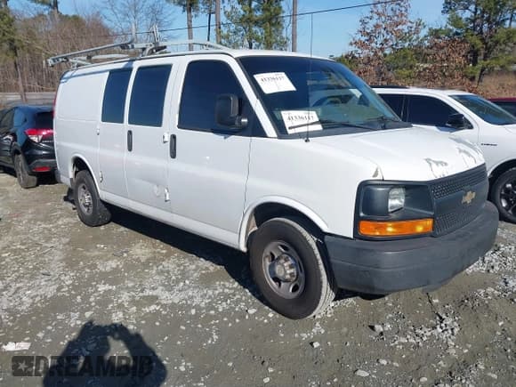 ✅ 2011 Chevrolet Express Cargo • VIN: 1GCWGFCG4B1150529 • Lot: 41336117. Listed on IAAI with 328,644 mi. Free auction sales archive from the USA and detailed vehicle history report at DreamBid. Image 1.