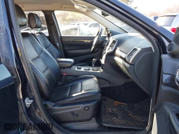 ✅ 2011 Jeep Grand Cherokee Laredo • VIN: 1J4RR4GT2BC510480 • Лот: 43683471. Опубликован ранее на IAAI с пробегом 121 279 миль. Бесплатный доступ к архиву аукционных продаж из США и подробный отчёт об истории автомобиля на DreamBid. Изображение 5.