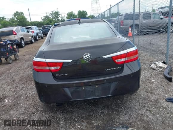✅ 2014 Buick Verano Group • VIN: 1G4PS5SK1E4149839 • Lot: 42773130. Listed on IAAI with Not provided. Free auction sales archive from the USA and detailed vehicle history report at DreamBid. Image 17.