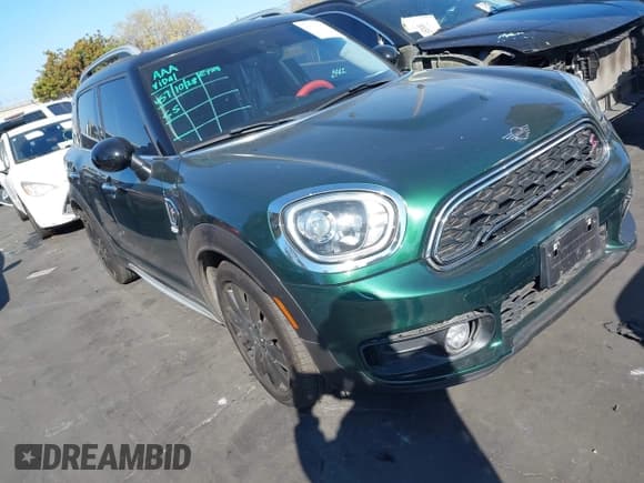 ✅ 2019 MINI Countryman Cooper S • VIN: WMZYT3C59K3E95158 • Лот: 43635171. Опубликован ранее на IAAI с пробегом 60 866 миль. Бесплатный доступ к архиву аукционных продаж из США и подробный отчёт об истории автомобиля на DreamBid. Изображение 1.