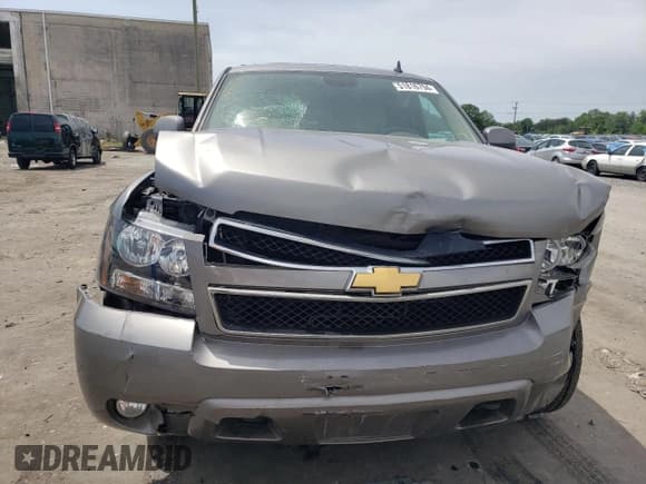 ✅ 2012 Chevrolet Suburban • VIN: 1GNWKMEG3CR211461 • Lot: 51816794. Listed on Copart with 187,088 mi. Free auction sales archive from the USA and detailed vehicle history report at DreamBid. Image 5.
