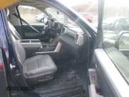 ✅ 2022 Toyota Tundra Limited • VIN: 5TFJA5AB1NX010095 • Lot: 43626865. Listed on IAAI with 37,361 mi. Free auction sales archive from the USA and detailed vehicle history report at DreamBid. Image 5.