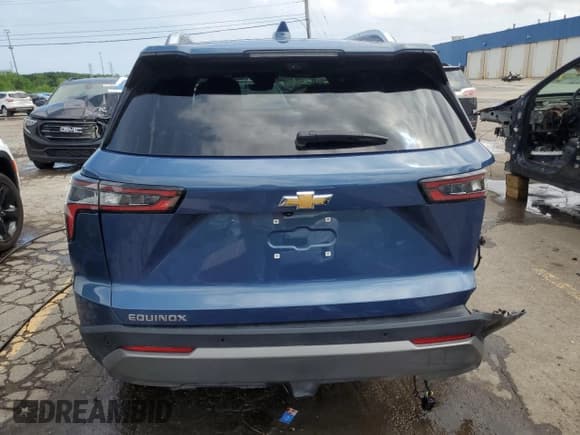 ✅ 2025 Chevrolet Equinox FWD LT • VIN: 3GNAXHEG5SL138005 • Lot: 60633875. Wystawiony na Copart z przebiegiem 6 566 mil. Bezpłatny archiwum sprzedaży aukcyjnych z USA i szczegółowy raport historii pojazdu na DreamBid. Zdjęcie 6.