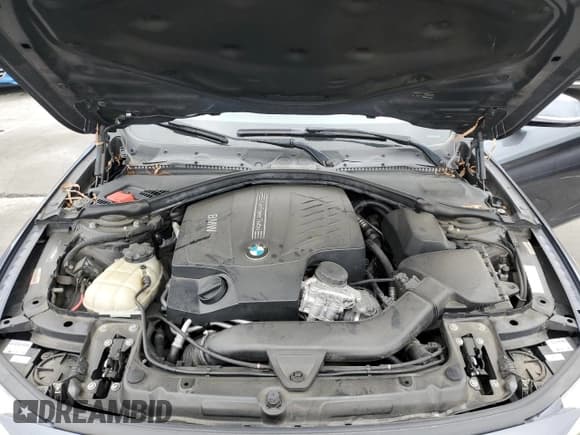 ✅ 2014 BMW 4 Series 435i • VIN: WBA3R1C5XEK190902 • Лот: 50799525. Опубликован ранее на Copart с пробегом 73 164 миль. Бесплатный доступ к архиву аукционных продаж из США и подробный отчёт об истории автомобиля на DreamBid. Изображение 11.