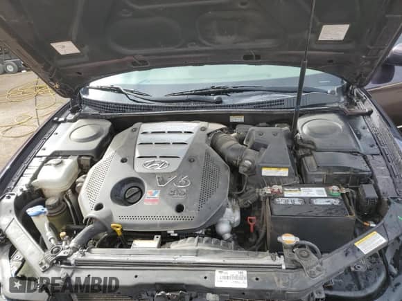 2006 Hyundai Azera SE с VIN KMHFC46F06A114907, выставлен на аукционе Copart как лот 45530525 с пробегом 94 275 миль миль и Списание • Salvage title. История ставок и продаж доступна на DreamBid. Изображение 11.