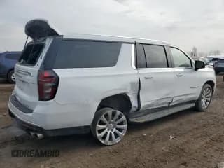 ✅ 2021 Chevrolet Suburban Premier • VIN: 1GNSKFKD5MR319862 • Lot: 81325774. Wystawiony na Copart z przebiegiem 77 831 mil. Bezpłatny archiwum sprzedaży aukcyjnych z USA i szczegółowy raport historii pojazdu na DreamBid. Zdjęcie 3.
