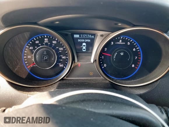 ✅ 2013 Hyundai Genesis Coupe Premium • VIN: KMHHT6KD5DU089250 • Lot: 59163195. Wystawiony na Copart z przebiegiem 117 174 mil. Bezpłatny archiwum sprzedaży aukcyjnych z USA i szczegółowy raport historii pojazdu na DreamBid. Zdjęcie 9.