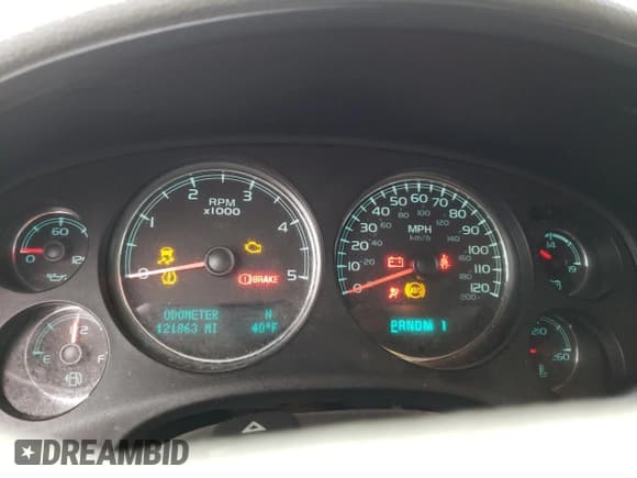 ✅ 2012 GMC Sierra 2500HD SLT • VIN: 1GT221E83CZ225200 • Lot: 41206854. Wystawiony na Copart z przebiegiem 121 863 mil. Bezpłatny archiwum sprzedaży aukcyjnych z USA i szczegółowy raport historii pojazdu na DreamBid. Zdjęcie 9.