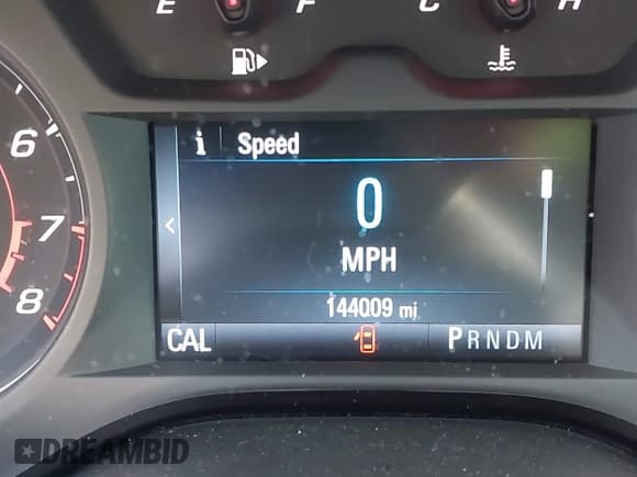 ✅ 2018 Chevrolet Camaro 1LT • VIN: 1G1FB1RX2J0162085 • Lot: 42767276. Wystawiony na IAAI z przebiegiem 144 009 mil. Bezpłatny archiwum sprzedaży aukcyjnych z USA i szczegółowy raport historii pojazdu na DreamBid. Zdjęcie 14.