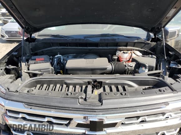 ✅ 2024 Chevrolet Silverado 1500 LTZ • VIN: 1GCUDGED6RZ242536 • Лот: 85079535. Опубликован ранее на Copart с пробегом 7 200 миль. Бесплатный доступ к архиву аукционных продаж из США и подробный отчёт об истории автомобиля на DreamBid. Изображение 11.