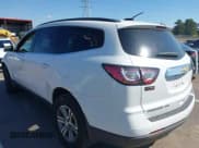 ✅ 2017 Chevrolet Traverse LT • VIN: 1GNKVHKD2HJ215482 • Lot: 43428142. Wystawiony na IAAI z przebiegiem 197 327 mil. Bezpłatny archiwum sprzedaży aukcyjnych z USA i szczegółowy raport historii pojazdu na DreamBid. Zdjęcie 3.