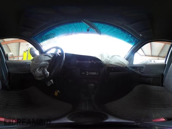 ✅ 1996 Pontiac Grand Prix • VIN: 1G2WJ52M3TF250276 • Лот: 41594346. Опубликован ранее на IAAI с пробегом 176 095 миль. Бесплатный доступ к архиву аукционных продаж из США и подробный отчёт об истории автомобиля на DreamBid. Изображение 19.