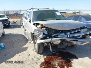 ✅ 2005 Chevrolet Suburban LT • VIN: 1GNEC16Z15J151950 • Лот: 42001731. Опубликован ранее на IAAI с пробегом 304 480 миль. Бесплатный доступ к архиву аукционных продаж из США и подробный отчёт об истории автомобиля на DreamBid. Изображение 1.