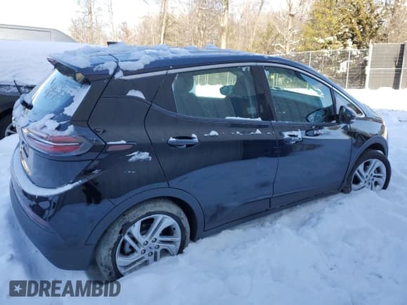 ✅ 2023 Chevrolet Bolt EV 1LT • VIN: 1G1FW6S02P4180344 • Lot: 41570975. Wystawiony na Copart z przebiegiem 20 263 mil. Bezpłatny archiwum sprzedaży aukcyjnych z USA i szczegółowy raport historii pojazdu na DreamBid. Zdjęcie 3.