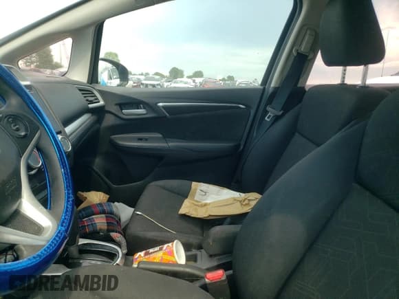 ✅ 2015 Honda Fit EX-L • VIN: 3HGGK5H82FM738003 • Lot: 63498285. Listed on Copart with Not provided. Free auction sales archive from the USA and detailed vehicle history report at DreamBid. Image 9.