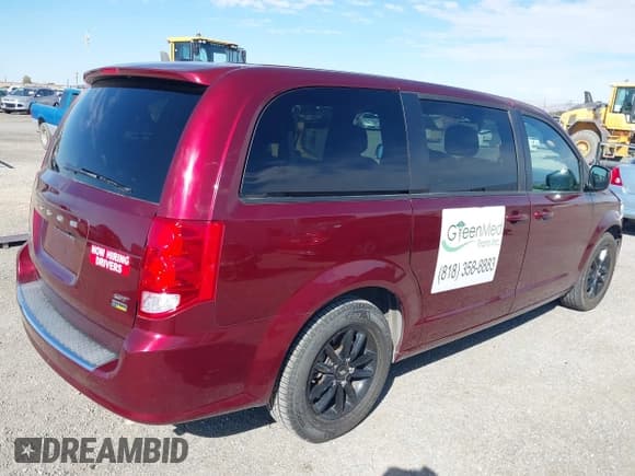 ✅ 2019 Dodge Grand Caravan GT • VIN: 2C4RDGEG2KR768629 • Лот: 43238448. Опубликован ранее на IAAI с пробегом 217 755 миль. Бесплатный доступ к архиву аукционных продаж из США и подробный отчёт об истории автомобиля на DreamBid. Изображение 4.