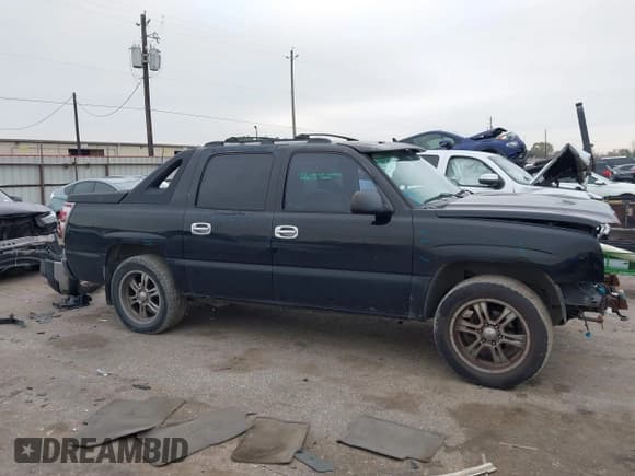 ✅ 2006 Chevrolet Avalanche Z66 • VIN: 3GNEC12Z56G114151 • Lot: 41239782. Listed on IAAI with 132,580 mi. Free auction sales archive from the USA and detailed vehicle history report at DreamBid. Image 14.
