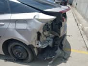 ✅ 2021 Toyota Prius LE • VIN: JTDKAMFP5M3167430 • Lot: 42462853. Wystawiony na IAAI z przebiegiem 70 492 mil. Bezpłatny archiwum sprzedaży aukcyjnych z USA i szczegółowy raport historii pojazdu na DreamBid. Zdjęcie 22.