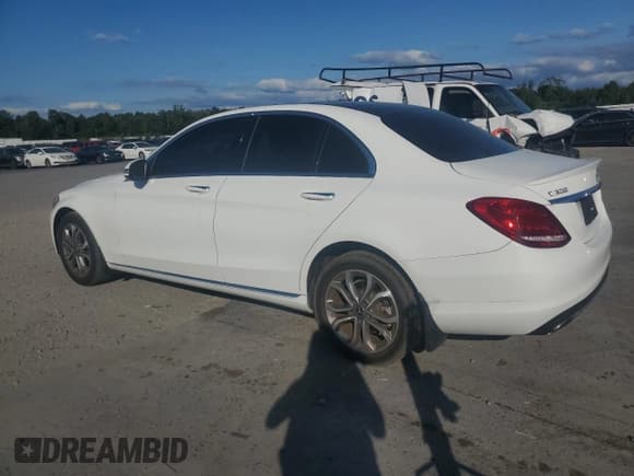 ✅ 2017 Mercedes-Benz C 300 • VIN: 55SWF4KB2HU216555 • Lot: 71225965. Listed on Copart with 98,563 mi. Free auction sales archive from the USA and detailed vehicle history report at DreamBid. Image 2.