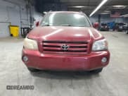 ✅ 2004 Toyota Highlander • VIN: JTEDP21A240028464 • Lot: 90016825. Wystawiony na Copart z przebiegiem Nie podano. Bezpłatny archiwum sprzedaży aukcyjnych z USA i szczegółowy raport historii pojazdu na DreamBid. Zdjęcie 5.