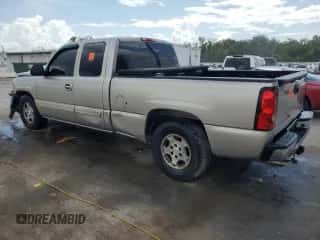 2004 Chevrolet Silverado 1500 LS с VIN 2GCEC19T841256770, выставлен на аукционе Copart как лот 61913374 с пробегом 277 413 миль миль и Списание • Salvage title. История ставок и продаж доступна на DreamBid. Изображение 2.
