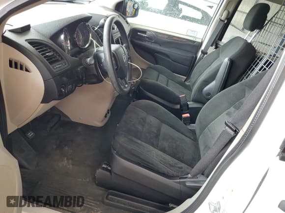 ✅ 2015 Ram Cargo Van Tradesman • VIN: 2C4JRGAG6FR702241 • Lot: 75645704. Wystawiony na Copart z przebiegiem 124 551 mil. Bezpłatny archiwum sprzedaży aukcyjnych z USA i szczegółowy raport historii pojazdu na DreamBid. Zdjęcie 7.