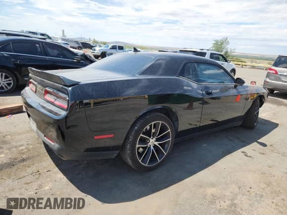 2018 Dodge Challenger T/A 392 с VIN 2C3CDZFJ1JH252170, выставлен на аукционе Copart как лот 70195505 с пробегом 83 077 миль миль и Списание • Salvage title. История ставок и продаж доступна на DreamBid. Изображение 3.