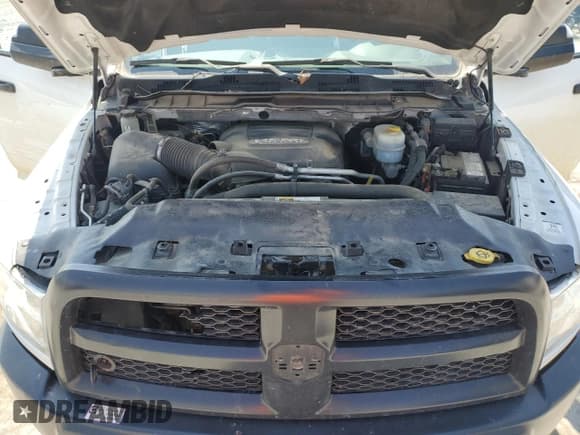 ✅ 2017 Ram 3500 Tradesman • VIN: 3C63R3CJ9HG762315 • Лот: 71971145. Опубликован ранее на Copart с пробегом 161 720 миль. Бесплатный доступ к архиву аукционных продаж из США и подробный отчёт об истории автомобиля на DreamBid. Изображение 11.