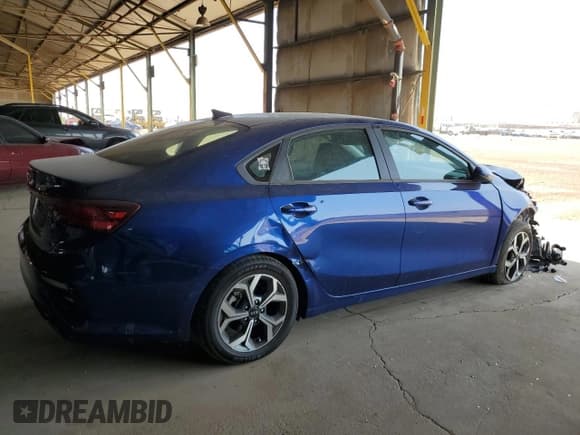 ✅ 2021 Kia Forte LXS • VIN: 3KPF24AD1ME296334 • Lot: 68530905. Wystawiony na Copart z przebiegiem 53 689 mil. Bezpłatny archiwum sprzedaży aukcyjnych z USA i szczegółowy raport historii pojazdu na DreamBid. Zdjęcie 3.