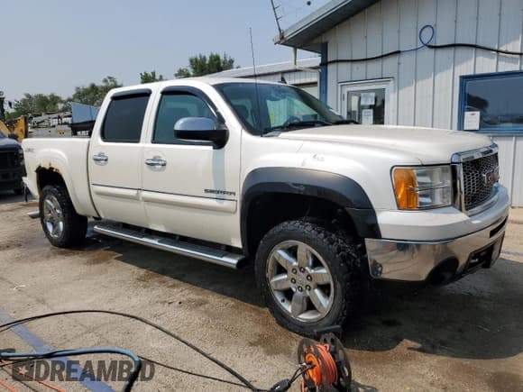 ✅ 2012 GMC Sierra 1500 SLT • VIN: 3GTP2WE72CG115300 • Lot: 67201595. Listed on Copart with 210,343 mi. Free auction sales archive from the USA and detailed vehicle history report at DreamBid. Image 4.