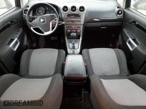 ✅ 2014 Chevrolet Captiva Sport LS • VIN: 3GNAL2EK7ES601205 • Lot: 81815754. Wystawiony na Copart z przebiegiem 138 227 mil. Bezpłatny archiwum sprzedaży aukcyjnych z USA i szczegółowy raport historii pojazdu na DreamBid. Zdjęcie 8.