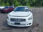 ✅ 2014 Nissan Maxima SV • VIN: 1N4AA5AP2EC443353 • Лот: 42538040. Опубликован ранее на IAAI с пробегом 174 615 миль. Бесплатный доступ к архиву аукционных продаж из США и подробный отчёт об истории автомобиля на DreamBid. Изображение 13.