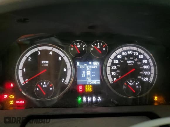 ✅ 2010 Dodge 1500 SLT • VIN: 1D7RV1CPXAS114347 • Lot: 79360194. Wystawiony na Copart z przebiegiem 170 498 mil. Bezpłatny archiwum sprzedaży aukcyjnych z USA i szczegółowy raport historii pojazdu na DreamBid. Zdjęcie 9.