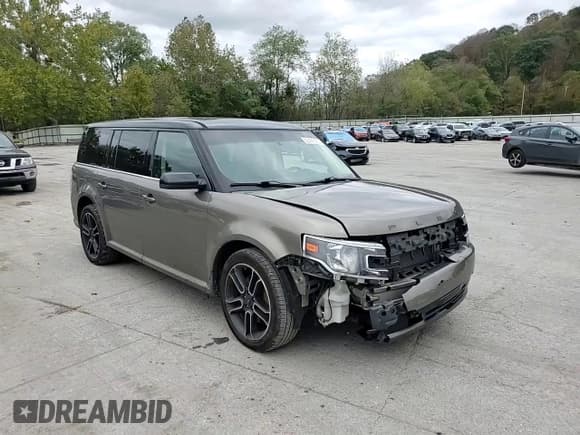 ✅ 2014 Ford Flex SEL • VIN: 2FMGK5C85EBD34470 • Lot: 82439695. Listed on Copart with 133,551 mi. Free auction sales archive from the USA and detailed vehicle history report at DreamBid. Image 15.